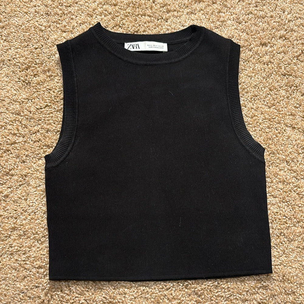 Black Zara top